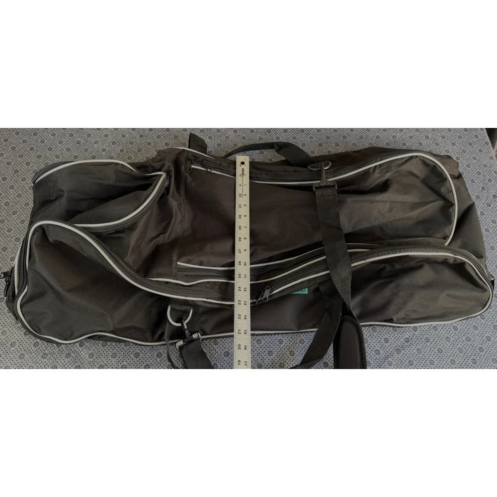 Dick's Sporting Large black sports equipment bag 36 In Football Baseball Hockey